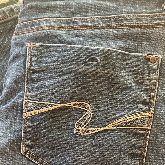 Lee perfect fit jeans, women’s 12S just below the waist dark stone washed - Picture 4 of 10